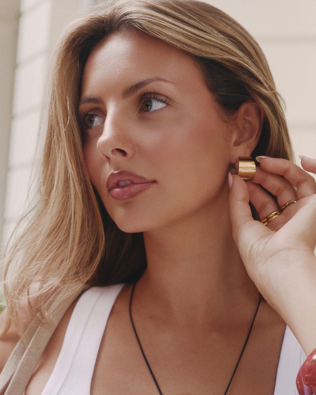 Glossy Hoops Gold