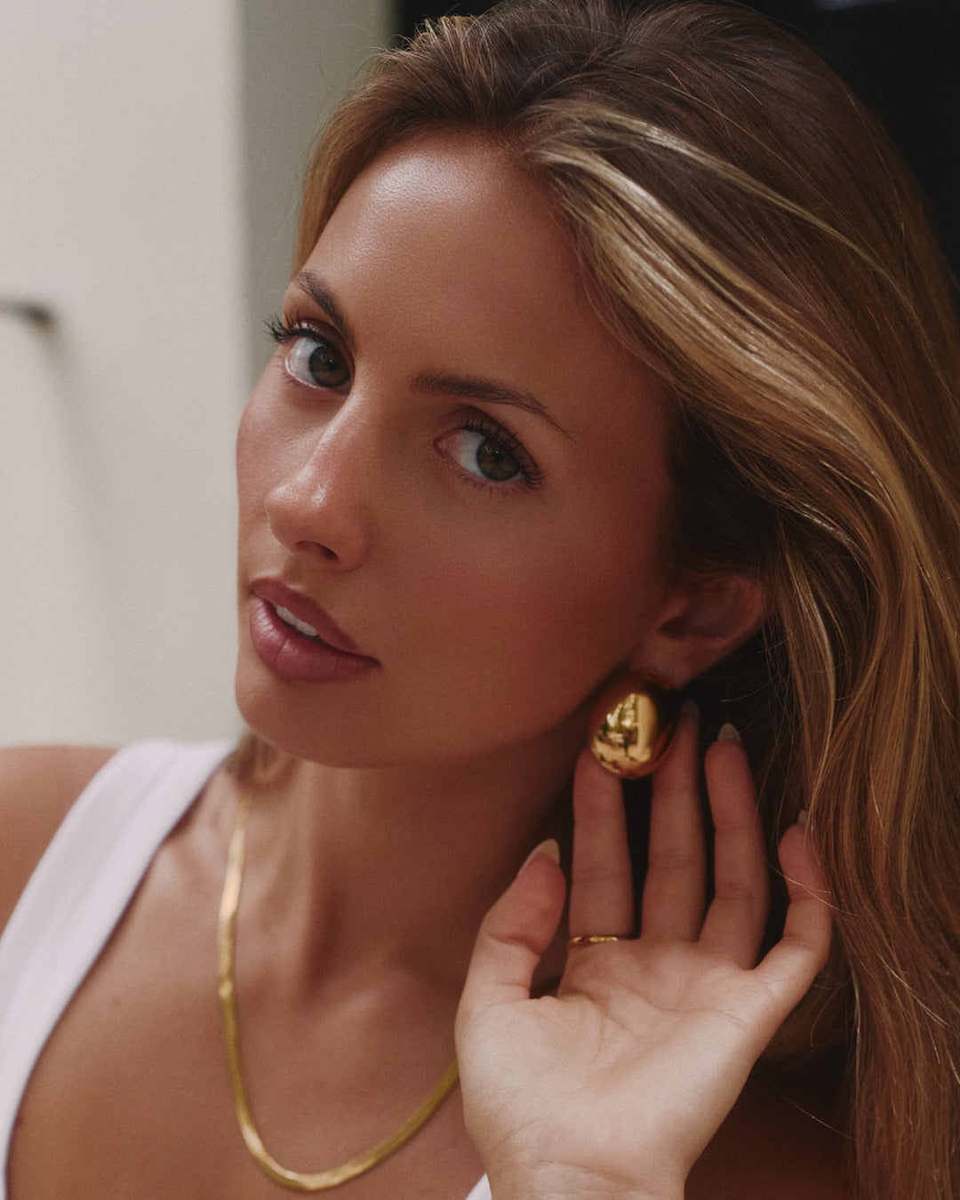 Gold Oval Earrings