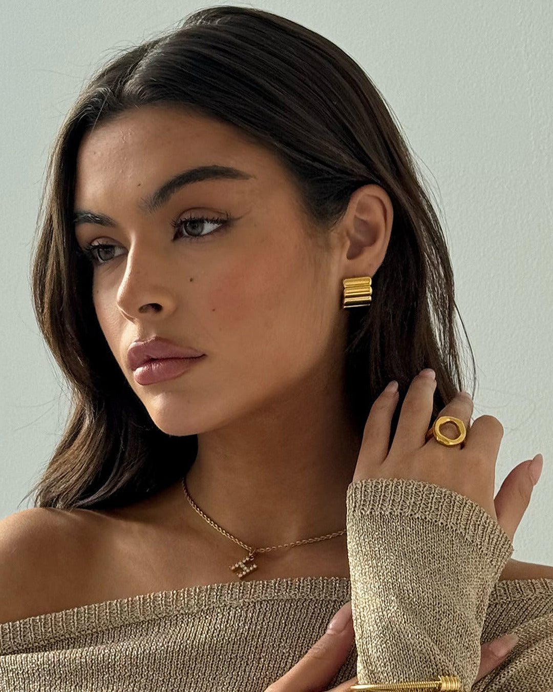 Mini Ribbed Earrings