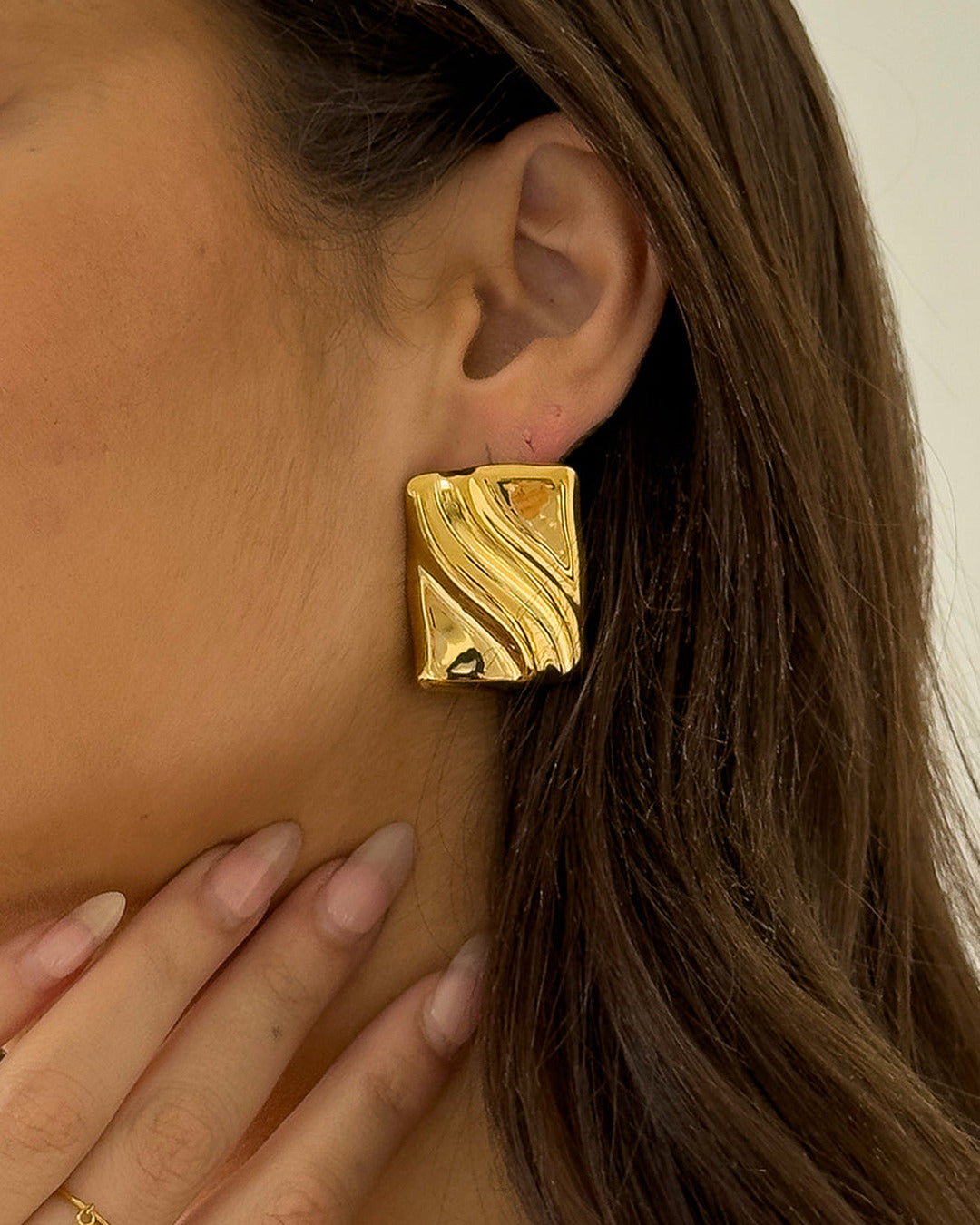 Textured Cube Earrings Gold