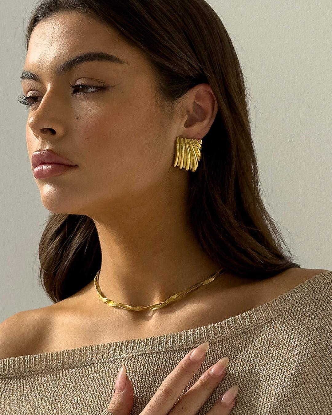 Twist Necklace