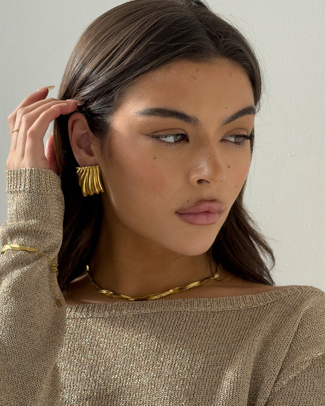 Twist Necklace