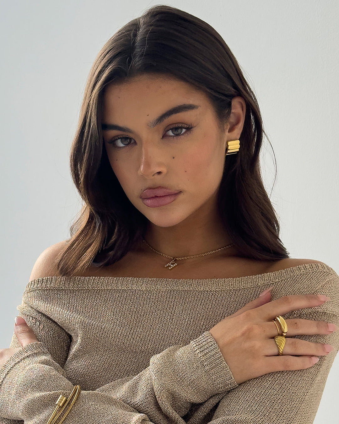 Mini Ribbed Earrings