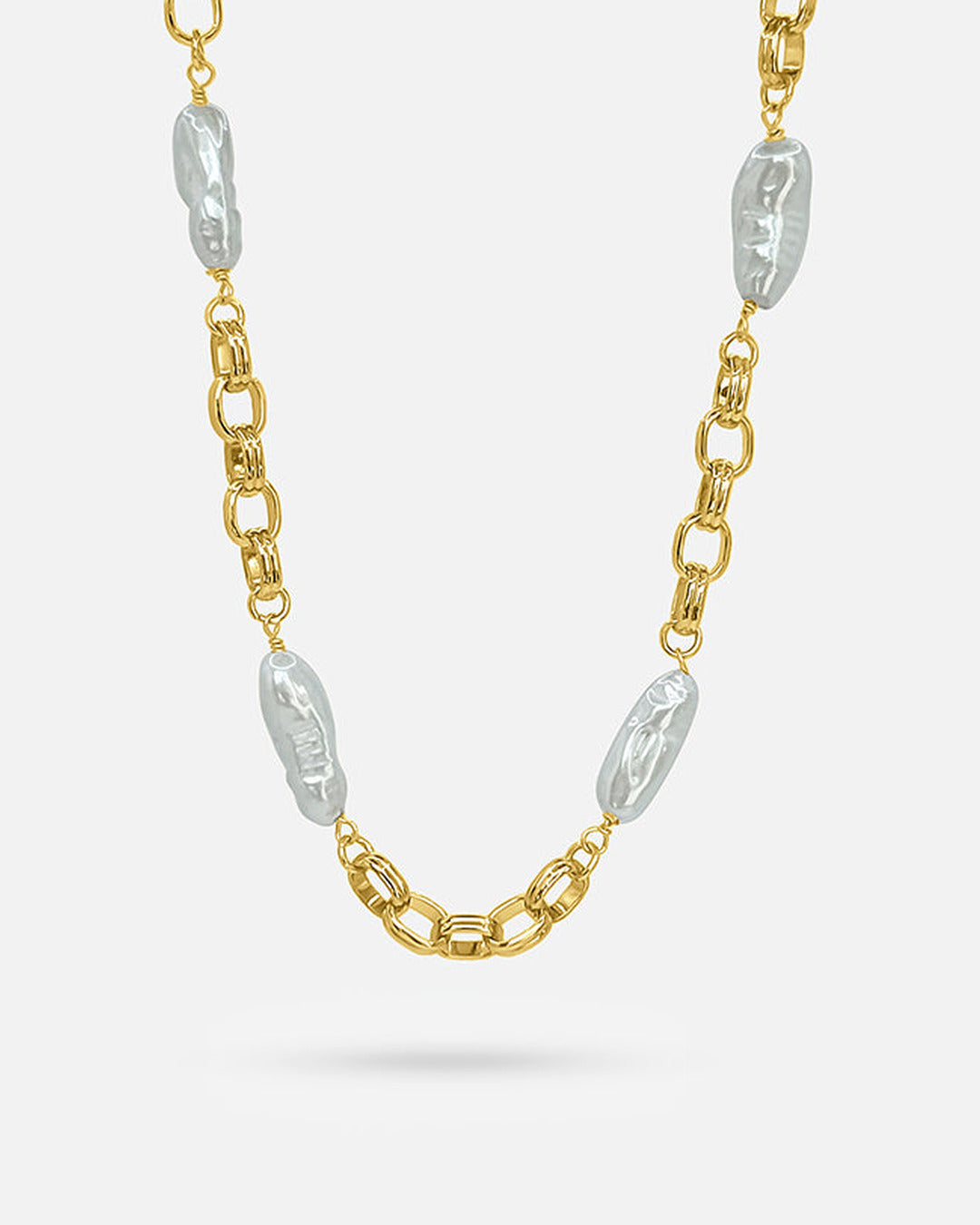 Gold Ireegular Pearl Necklace