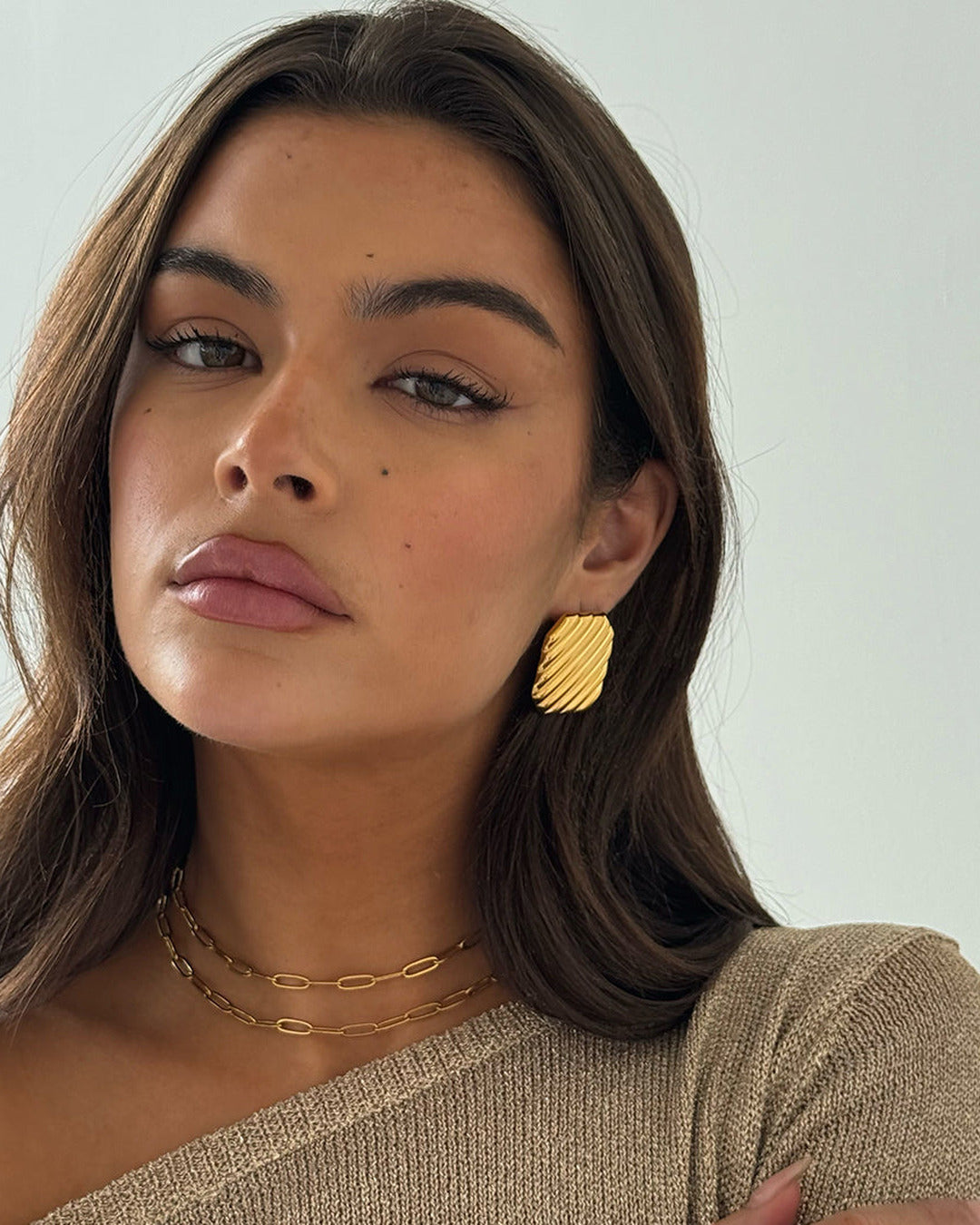 Ribbed Earrings Gold