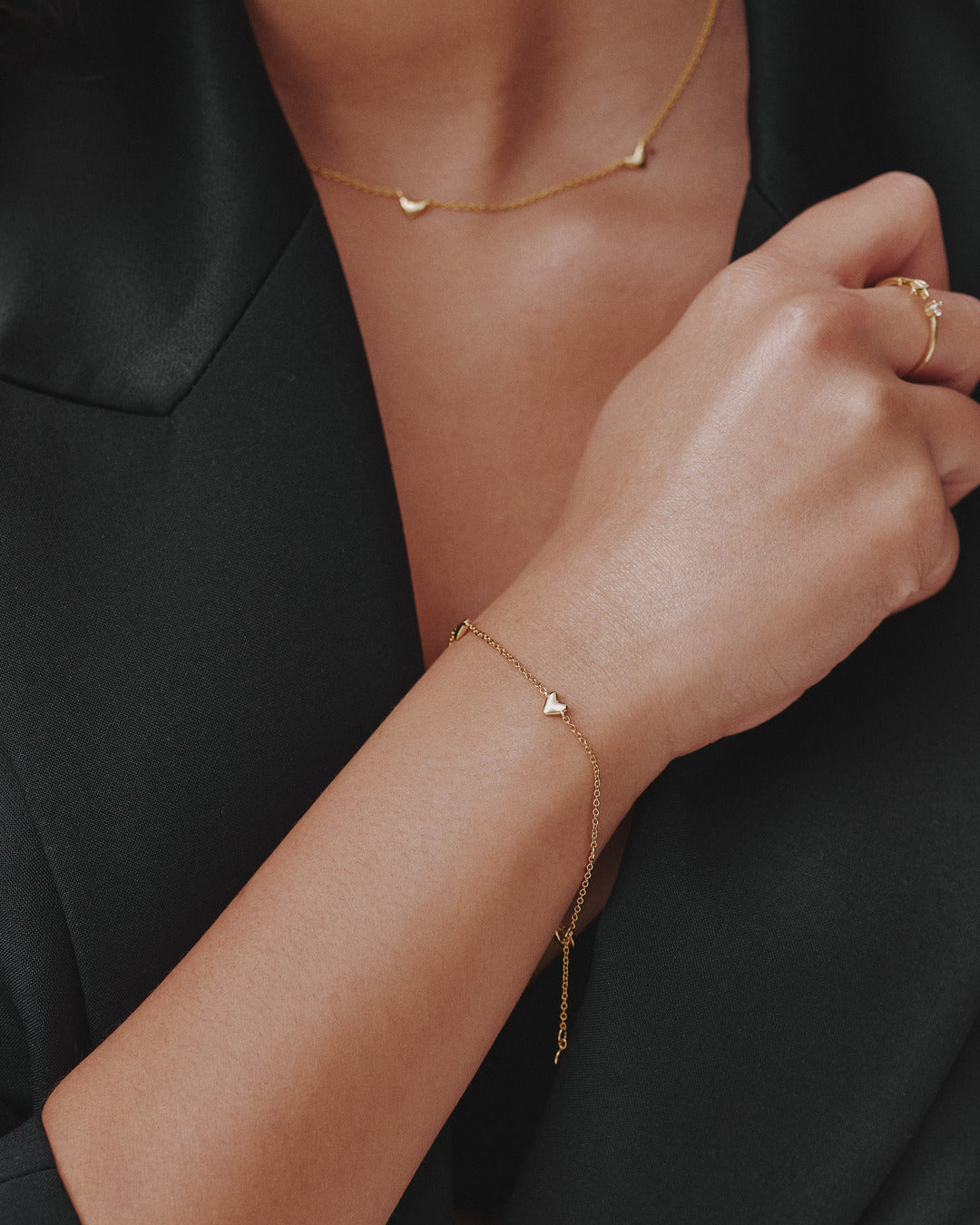 Fine Heart Charm Bracelet - Gold