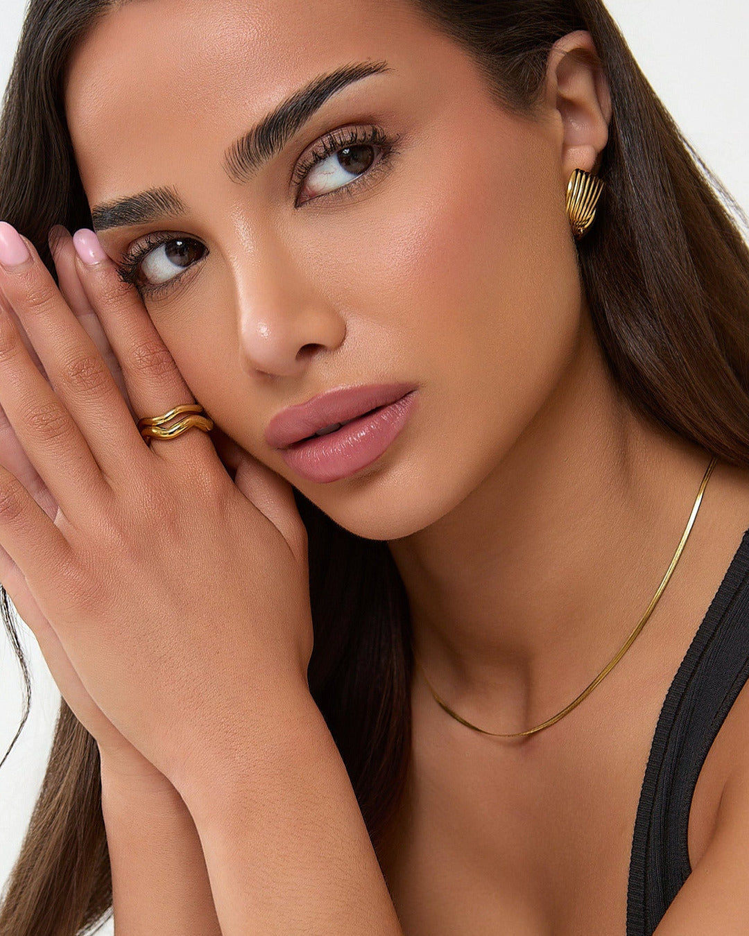 Gold Textured Necklace Slim