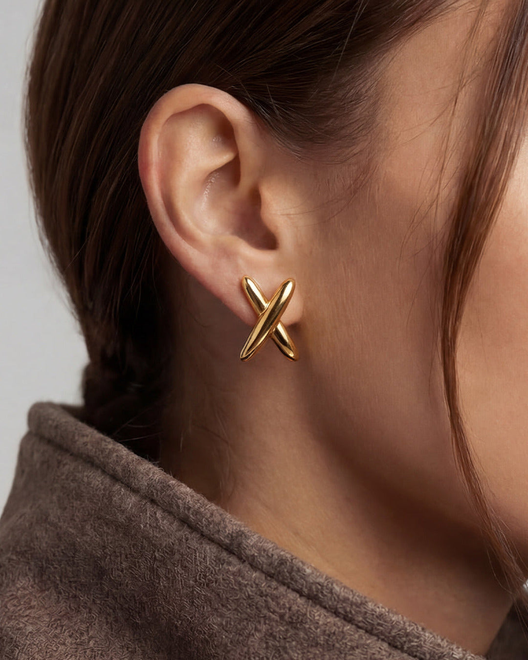 Kiss Earrings - Gold